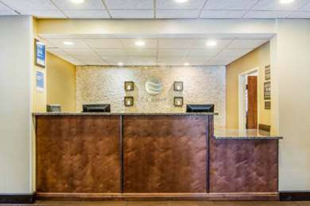 COMFORT INN ATLANTA DOWNTOWN SOUTH 2
