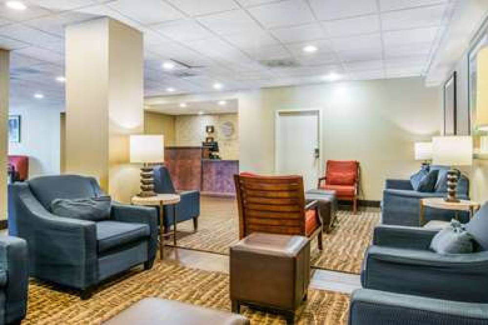 COMFORT INN ATLANTA DOWNTOWN SOUTH 3