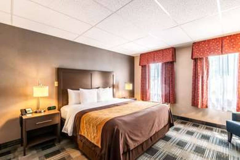 Comfort Inn Ballston 8