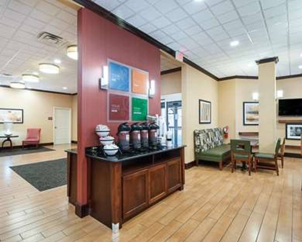 Comfort Inn Ballston 6