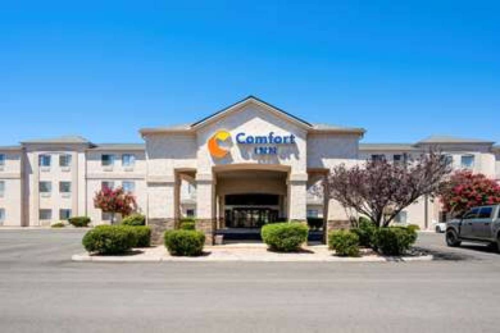 COMFORT INN CAMP VERDE I-17 1