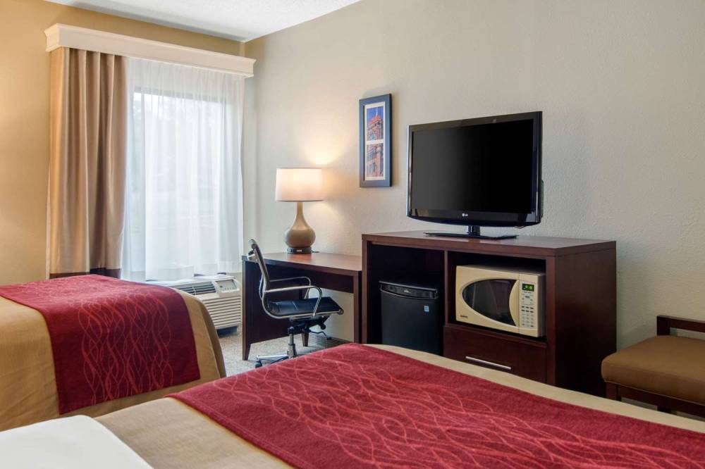 Comfort Inn Chester 5
