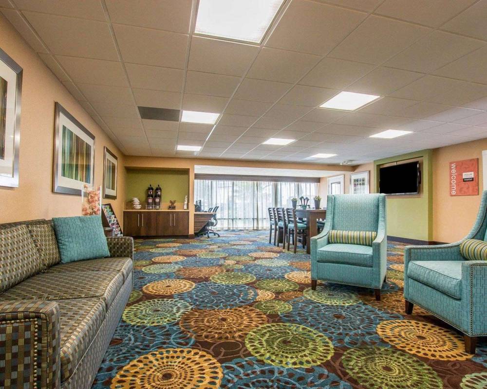 COMFORT INN CHULA VISTA SAN DIEGO S 6