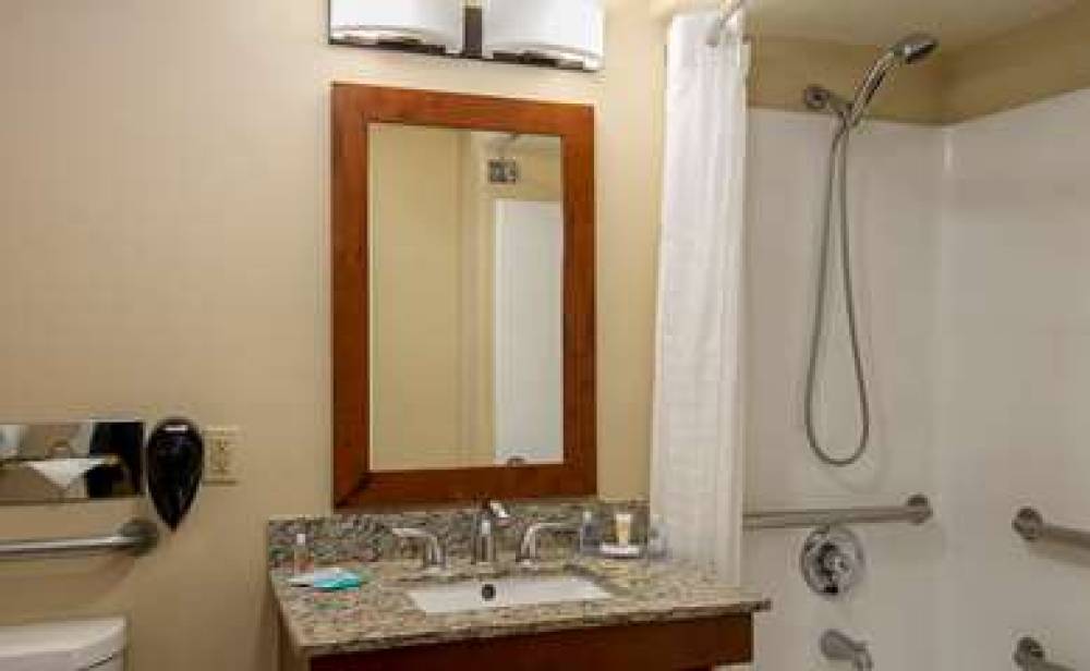 Comfort Inn 9