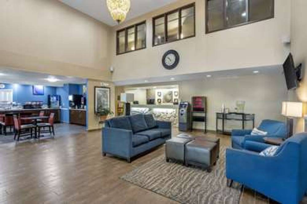 Comfort Inn 4