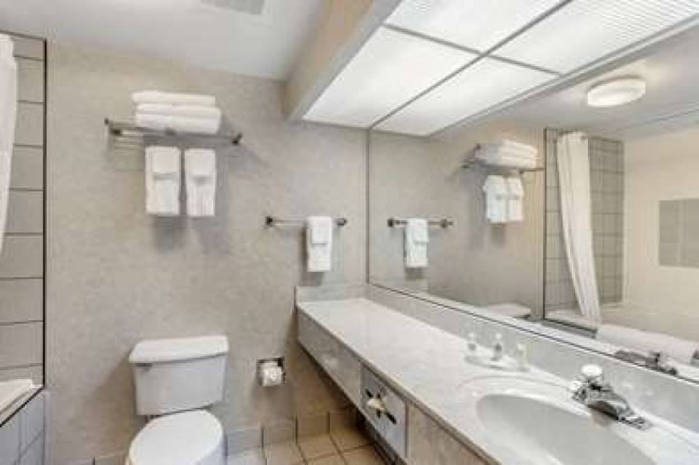 Comfort Inn 6