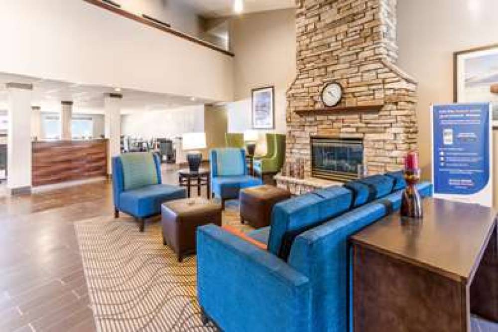 COMFORT INN 4