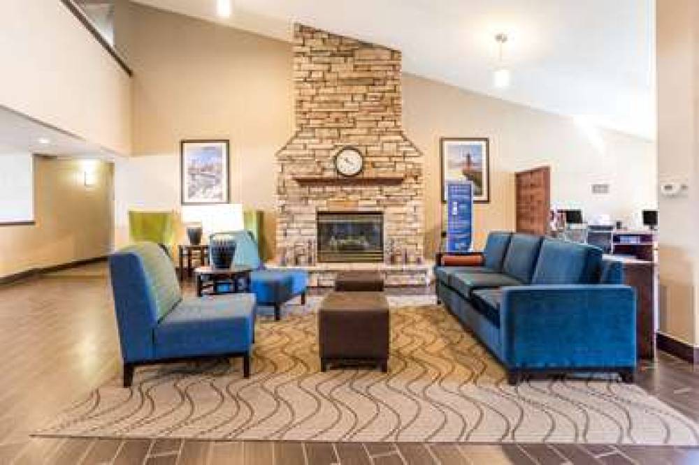COMFORT INN 3