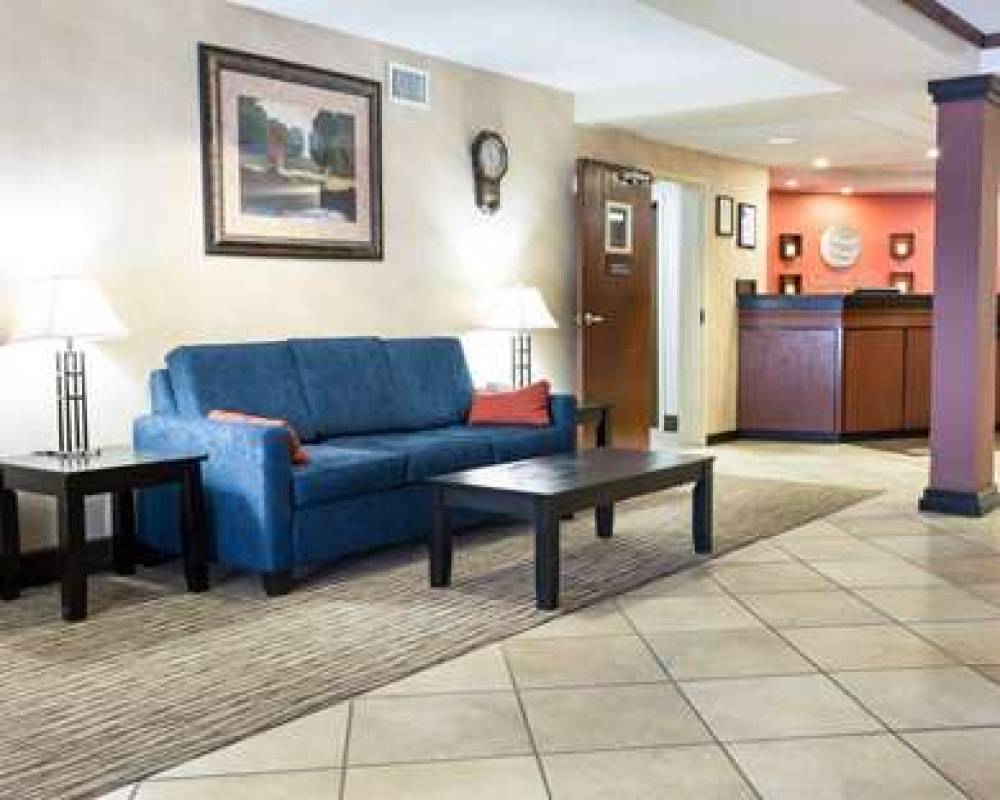 Comfort Inn Civic Center 8