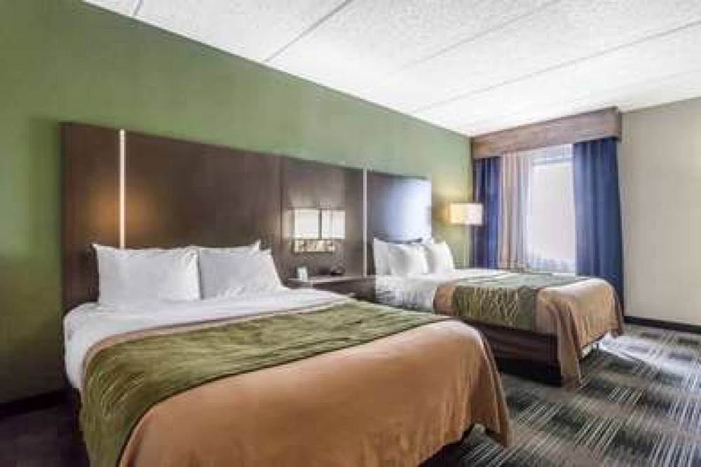 Comfort Inn Cleveland Airport 10