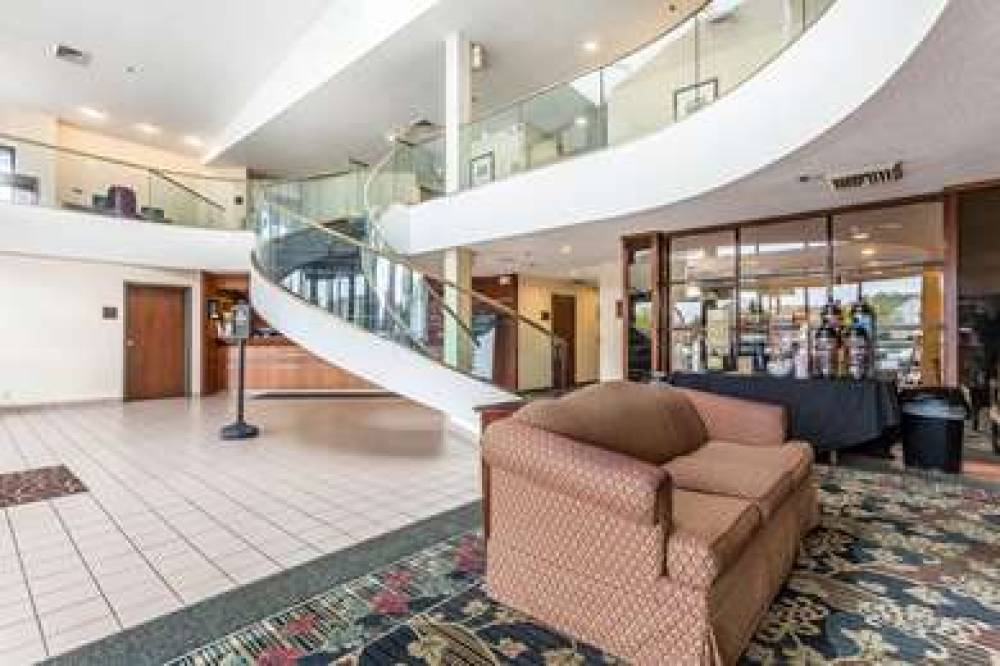 Comfort Inn Cleveland Airport 5