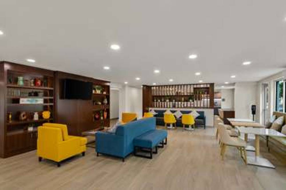 COMFORT INN CONROE 9