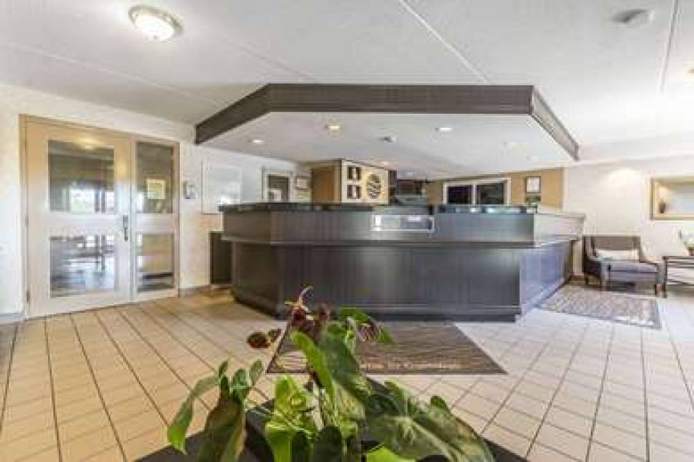 Comfort Inn Cornwall 5
