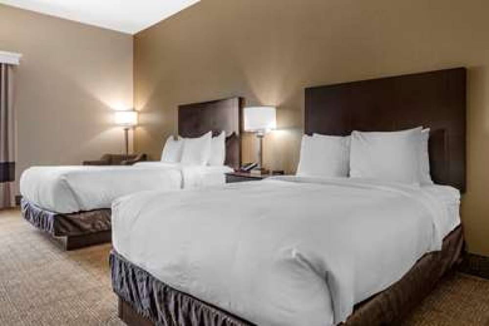 Comfort Inn De Land 8