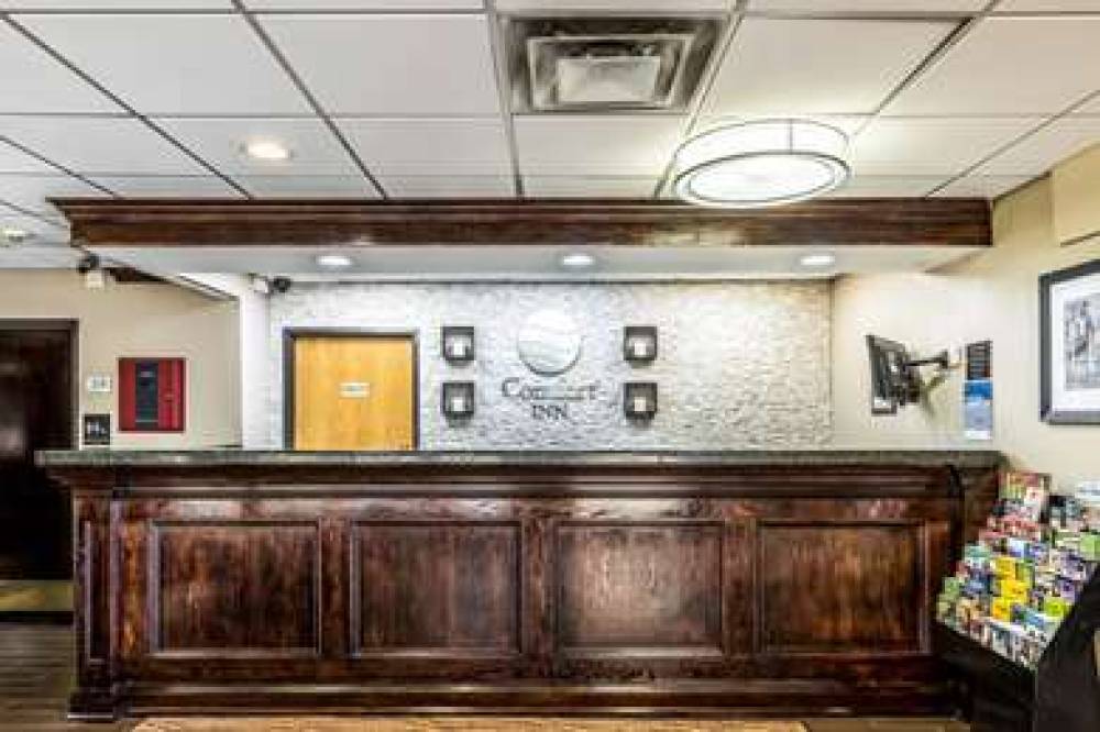 Comfort Inn Downtown 9