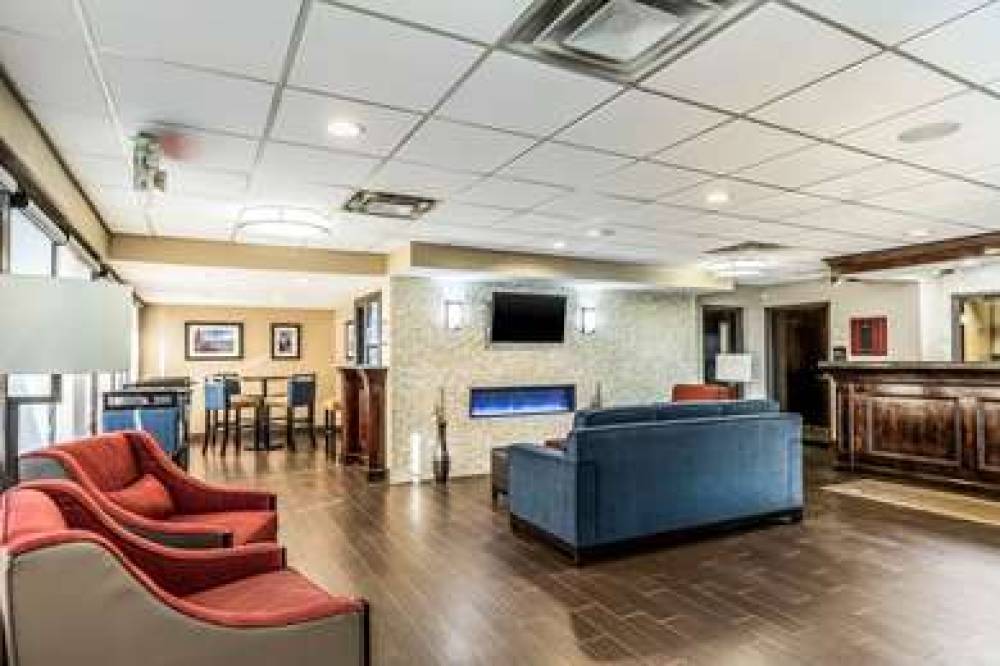 Comfort Inn Downtown 7