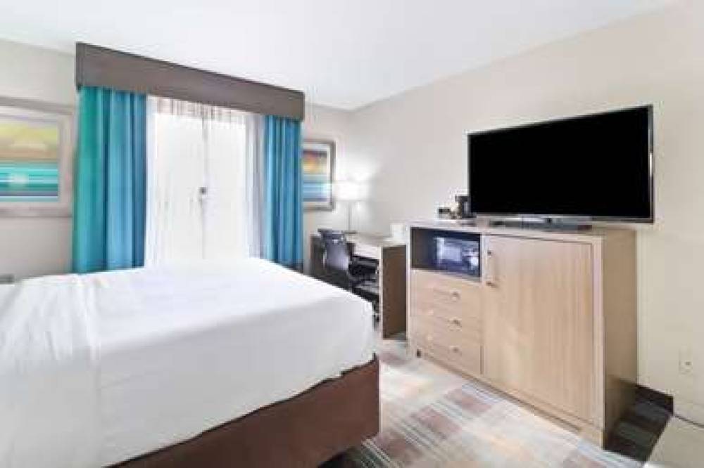 Comfort Inn Dunn 4