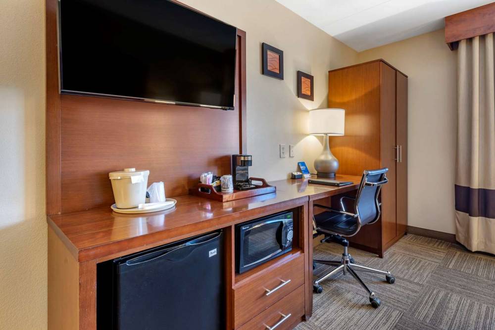Comfort Inn Edgewater 6
