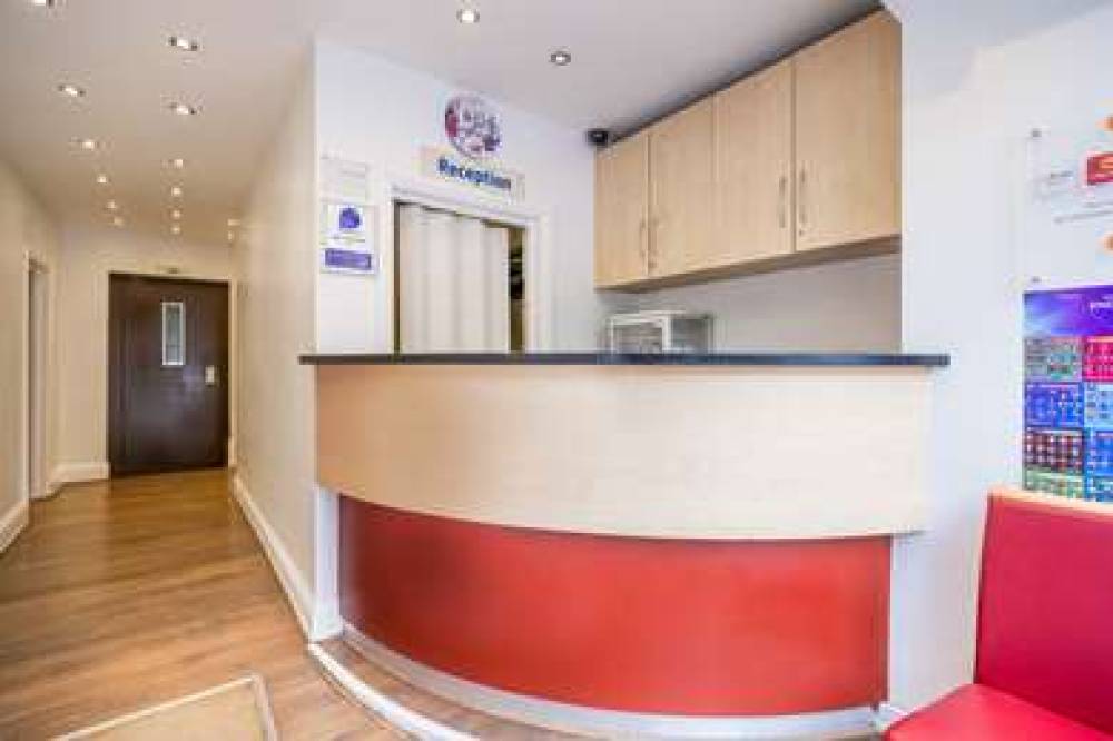 COMFORT INN EDGWARE ROAD W2 3