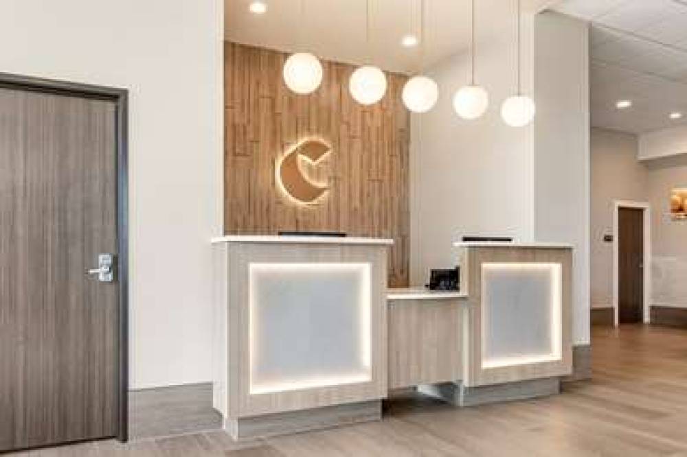 COMFORT INN FAIRBANKS 3
