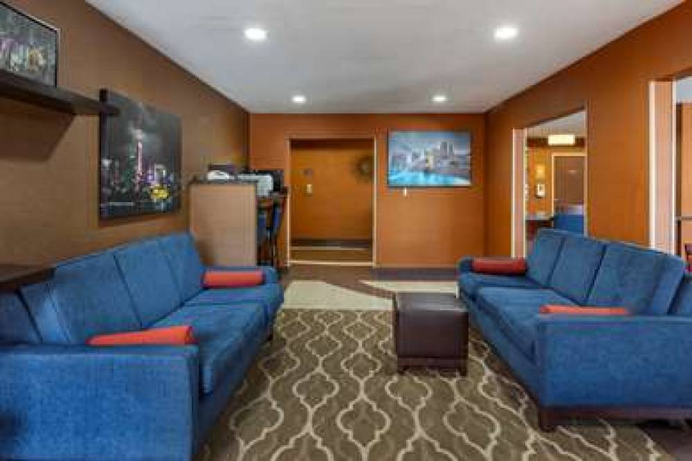 Comfort Inn Garner 5
