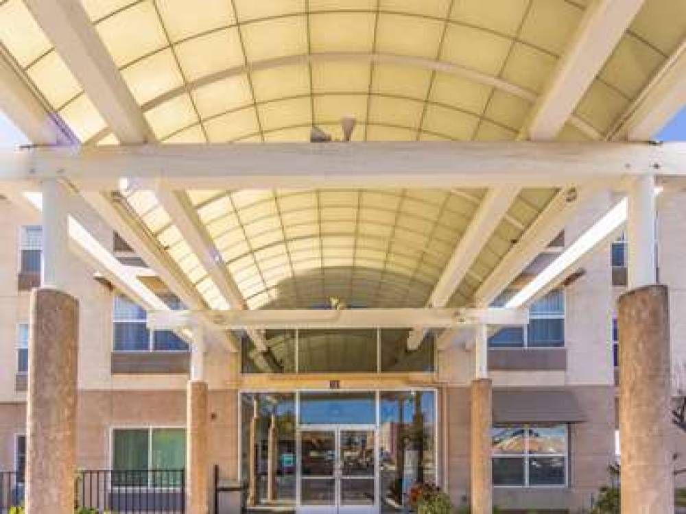 Comfort Inn Hanford 5