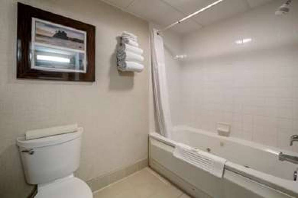 Comfort Inn Humboldt Bay 4