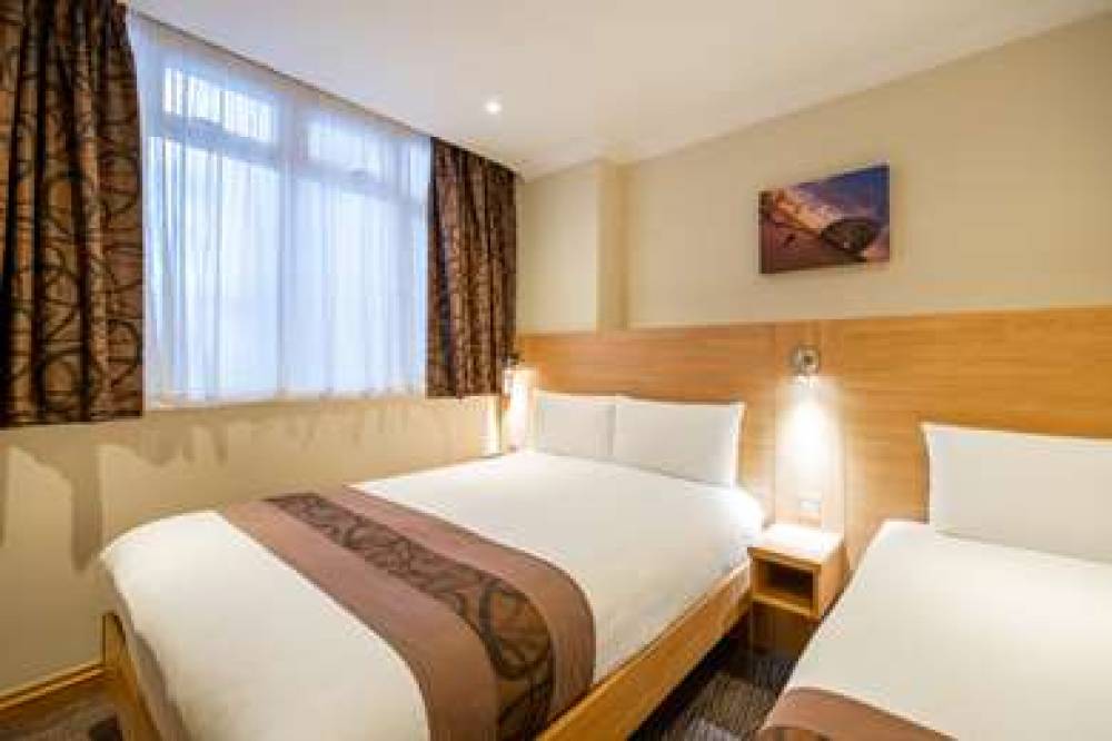 COMFORT INN HYDE PARK 9