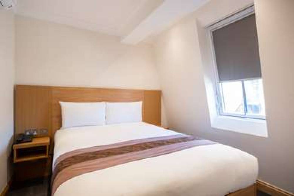 COMFORT INN HYDE PARK 3