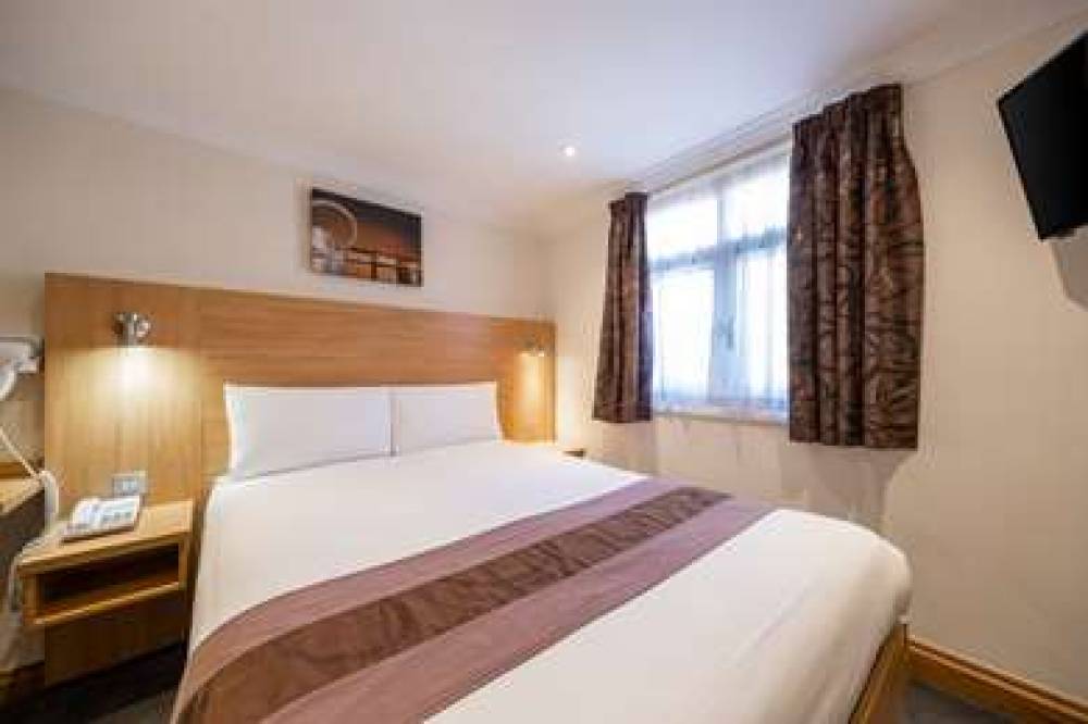 COMFORT INN HYDE PARK 2