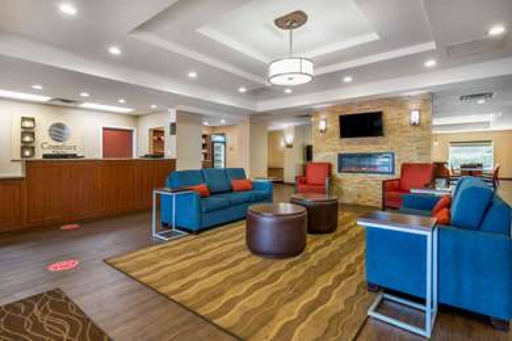 Comfort Inn International 3