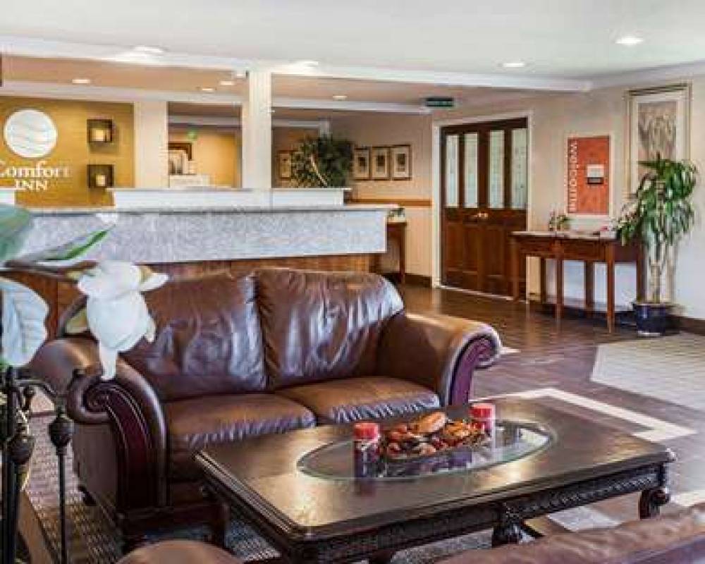 QUALITY INN KIRKLAND 4