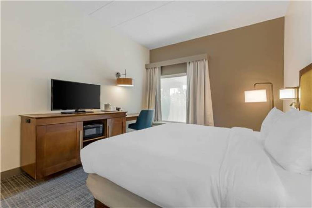 COMFORT INN LAUREL - FORT MEADE 4