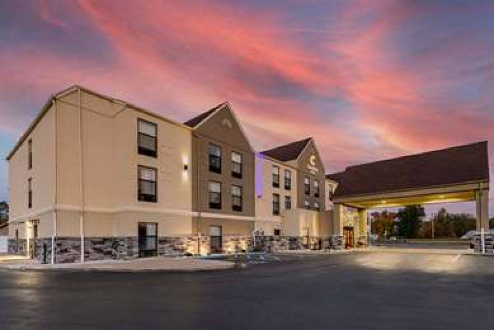 Comfort Inn Madison 3