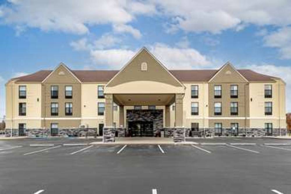 Comfort Inn Madison 1
