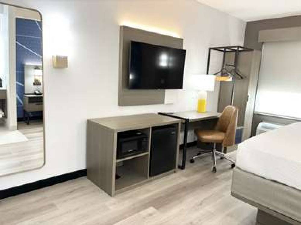 COMFORT INN MARIETTA-ATLANTA NEAR B 1