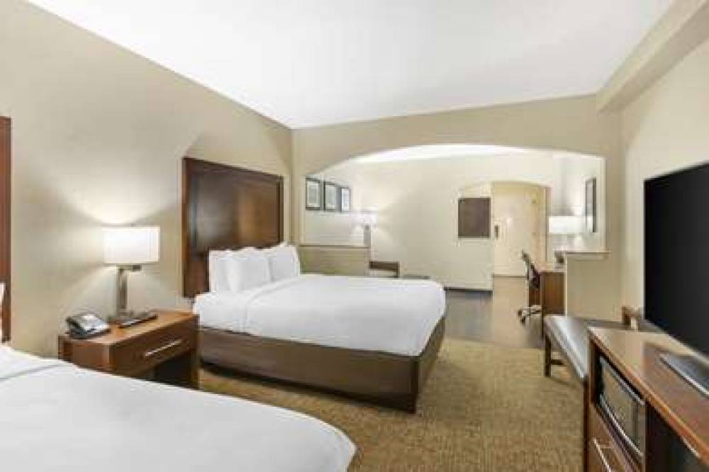 COMFORT INN MERIDIAN - BONITA LAKES 10