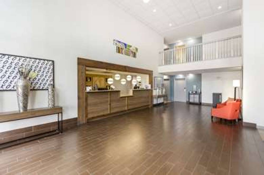 COMFORT INN MERIDIAN - BONITA LAKES 6