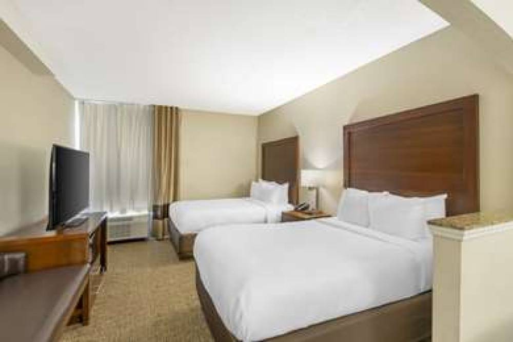 COMFORT INN MERIDIAN - BONITA LAKES 9
