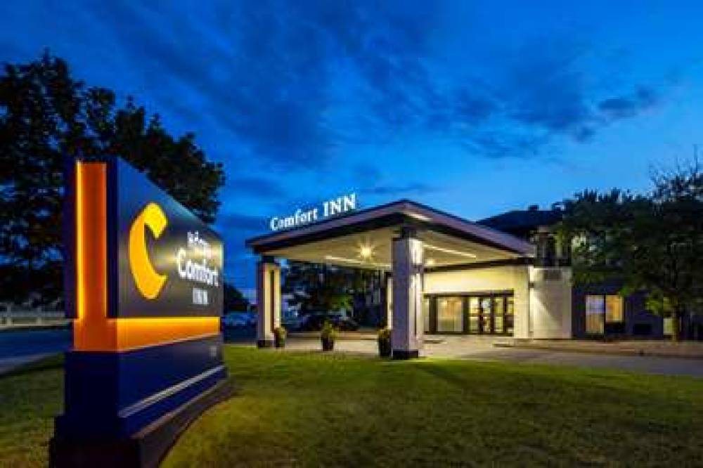 Comfort Inn Montreal Aeroport 1