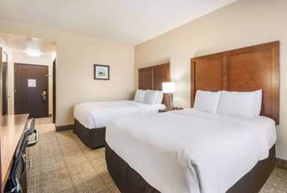 COMFORT INN NEWPORT 5