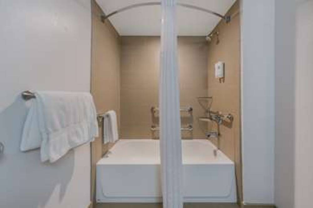 Comfort Inn Newport News 4