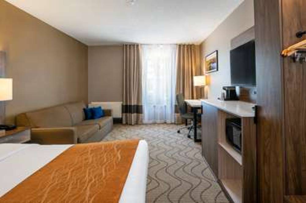 Comfort Inn North Bay 10