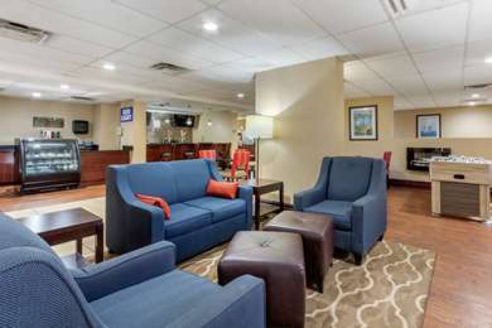 Comfort Inn North 6