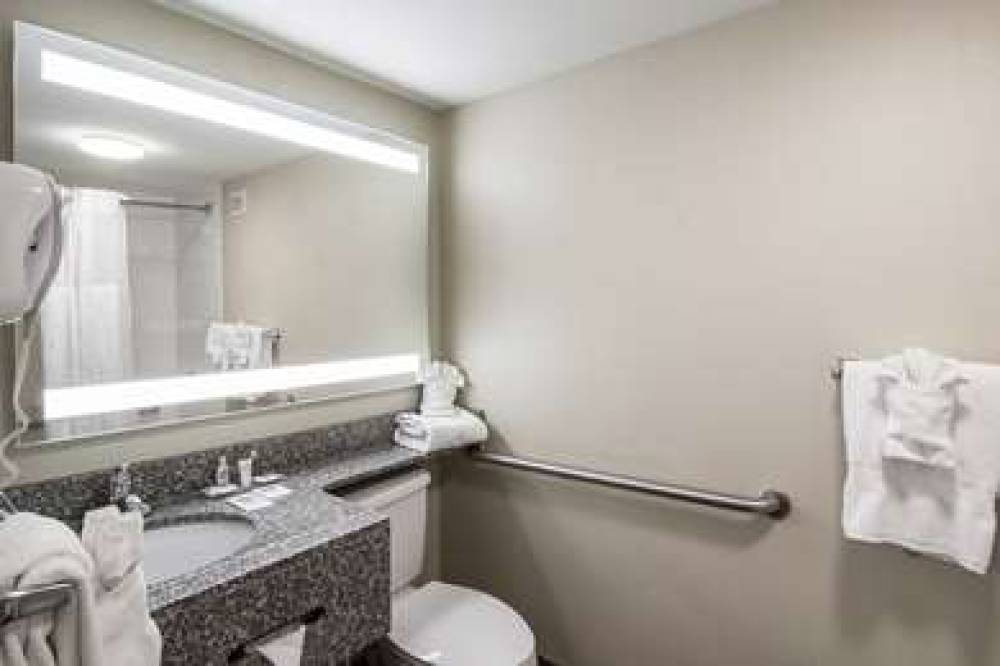 Comfort Inn Pensacola 9