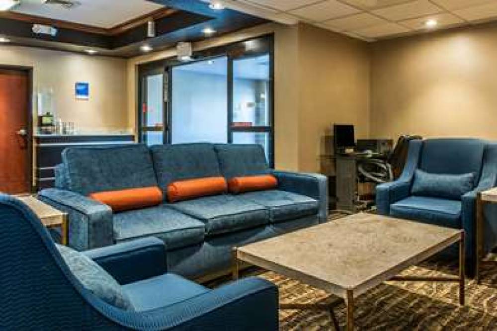 Comfort Inn Pickerington 4