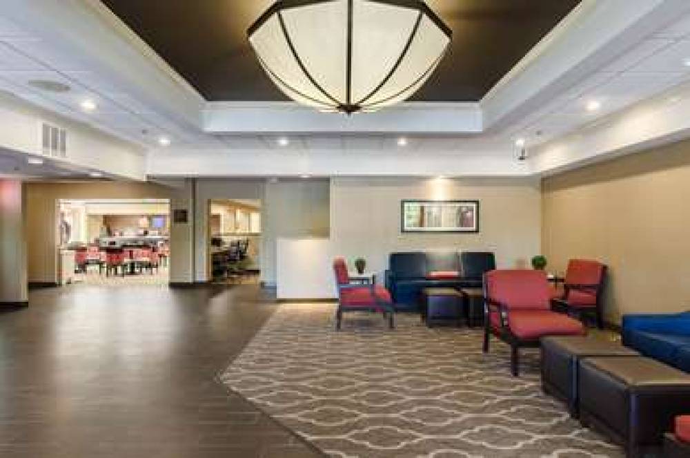 Comfort Inn Randolph - Boston 4