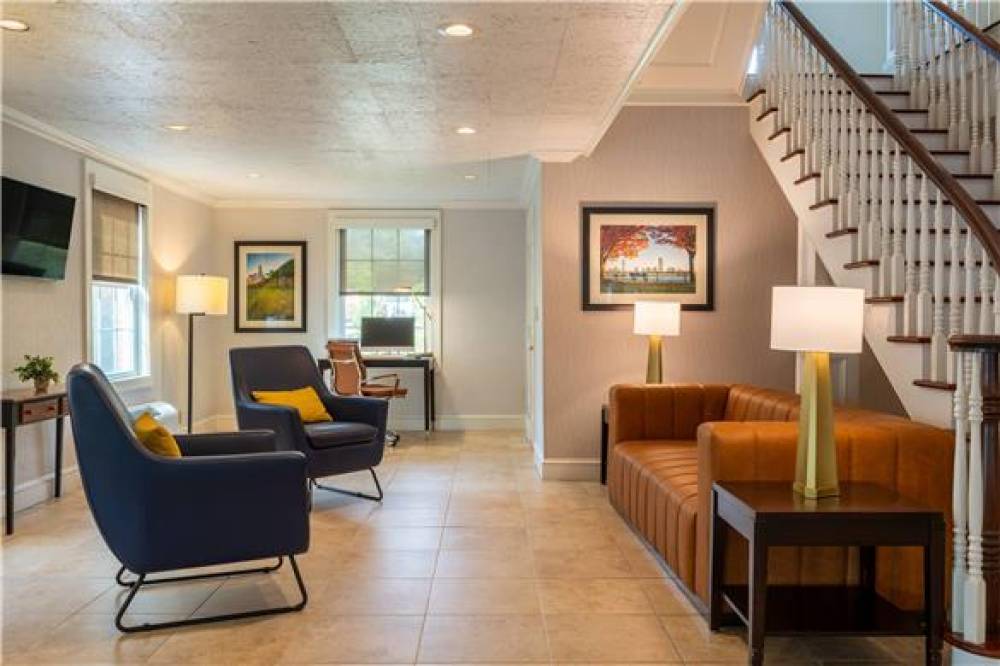 COMFORT INN ROCKLAND - BOSTON 4