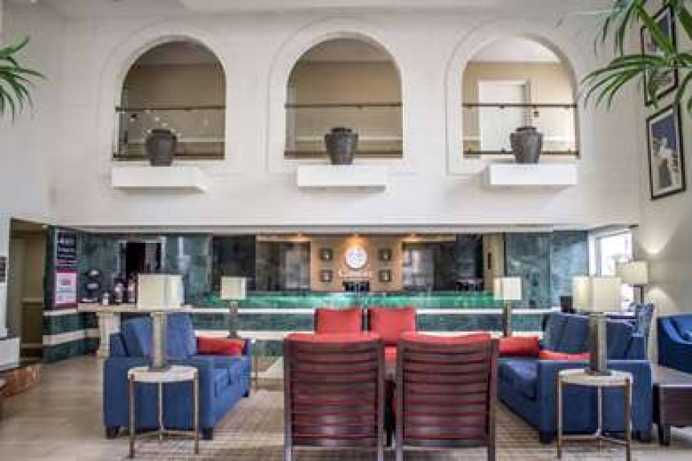 Comfort Inn Sandusky 7