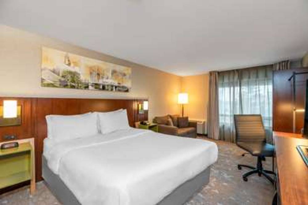 Comfort Inn South Shore 8